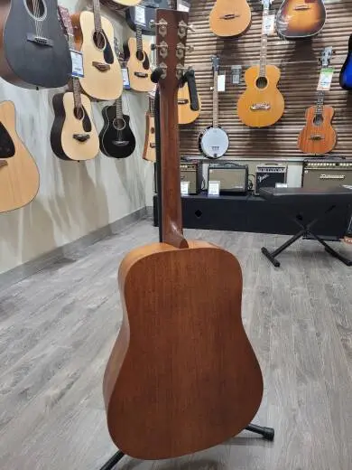 Martin Guitars - D-15M 2